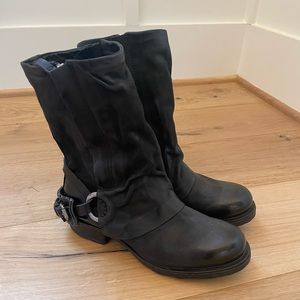 AS 98 Smyth Moto Boots.  Size euro 40.